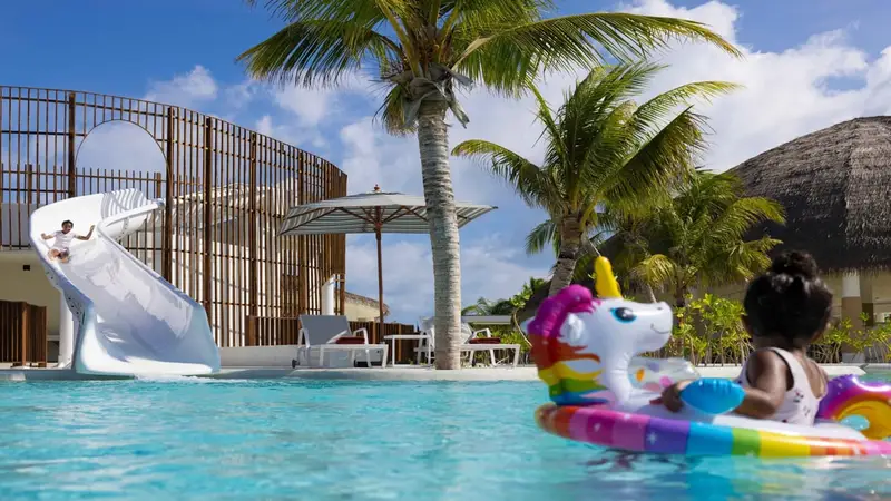 中央盛泰乐幻影 - 马尔代夫4星级度假村